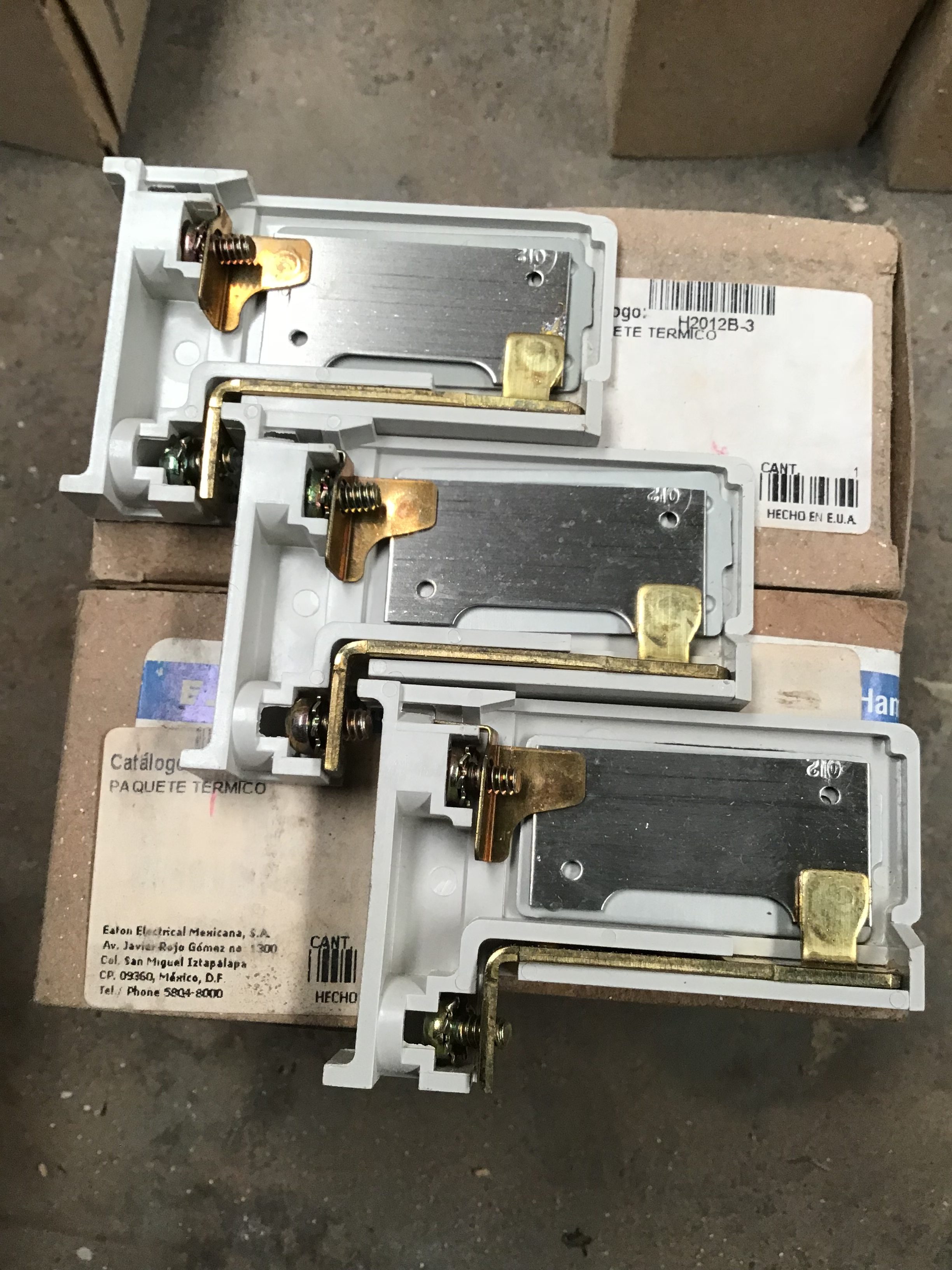 Paquete térmico 14.0-19.09 AMP modelo H2012B-3 marca Cutler Hammer
