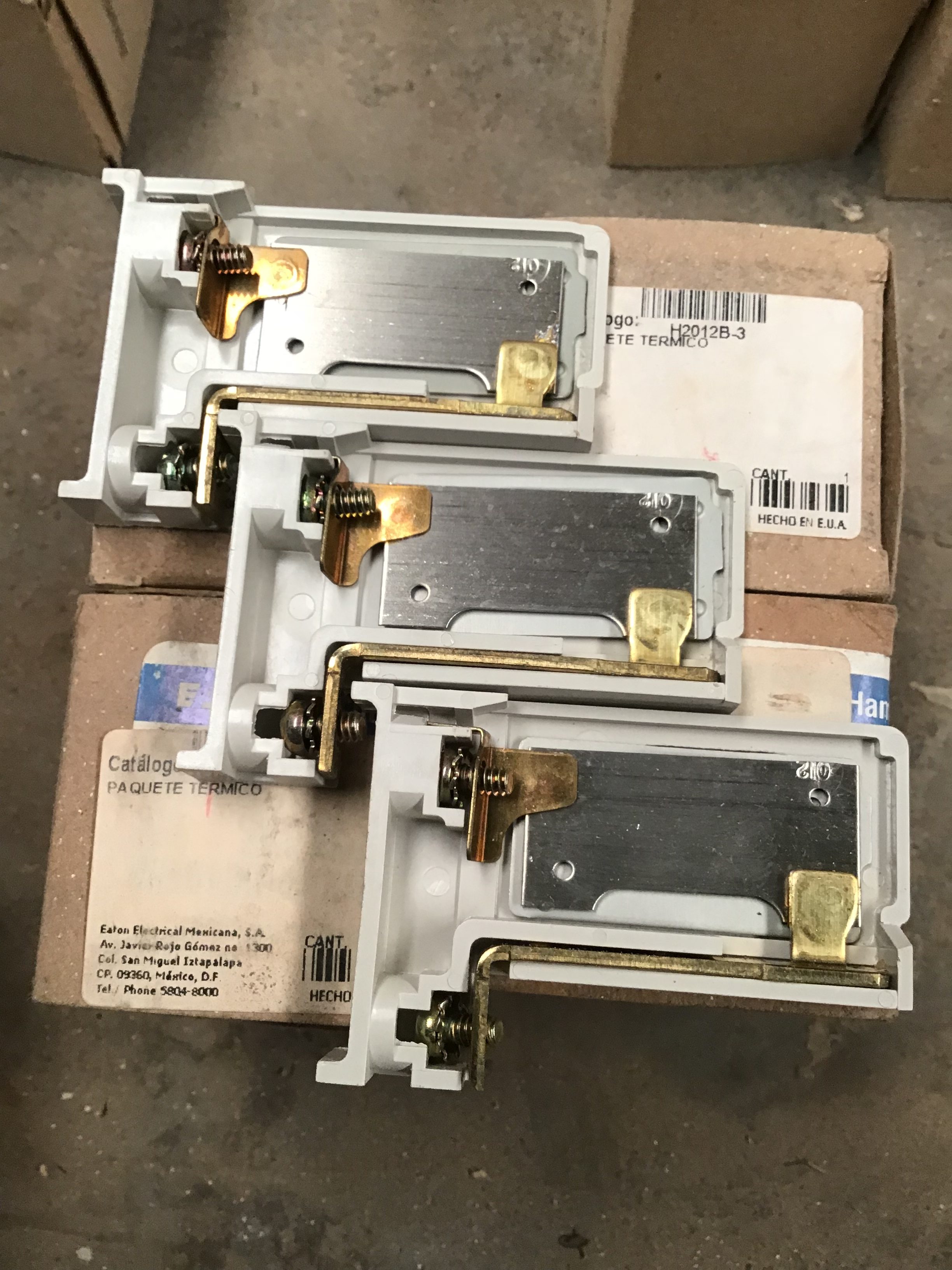 Paquete térmico 14.0-19.09 AMP modelo H2012B-3 marca Cutler Hammer