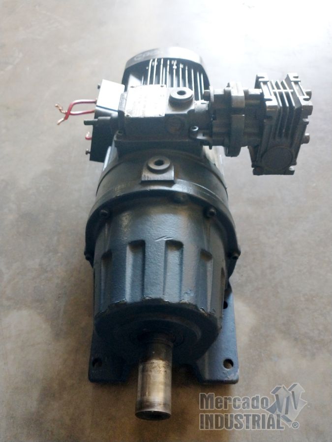 Motovariador 0.37 - 0.45 kW Modelo T71B-4 Marca Motovario