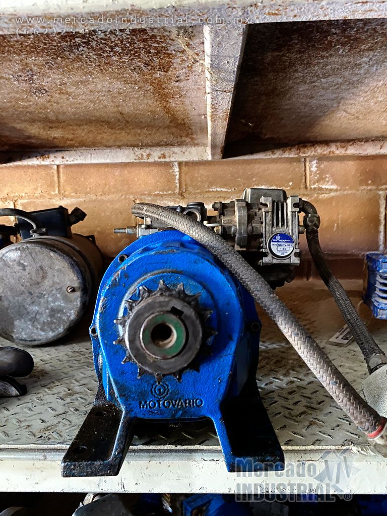 Motovariador .15 HP 9509372 marca Motovario