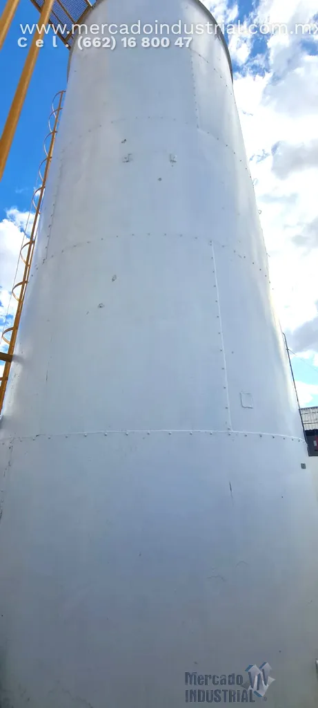 Tanque vertical de 75000 litros