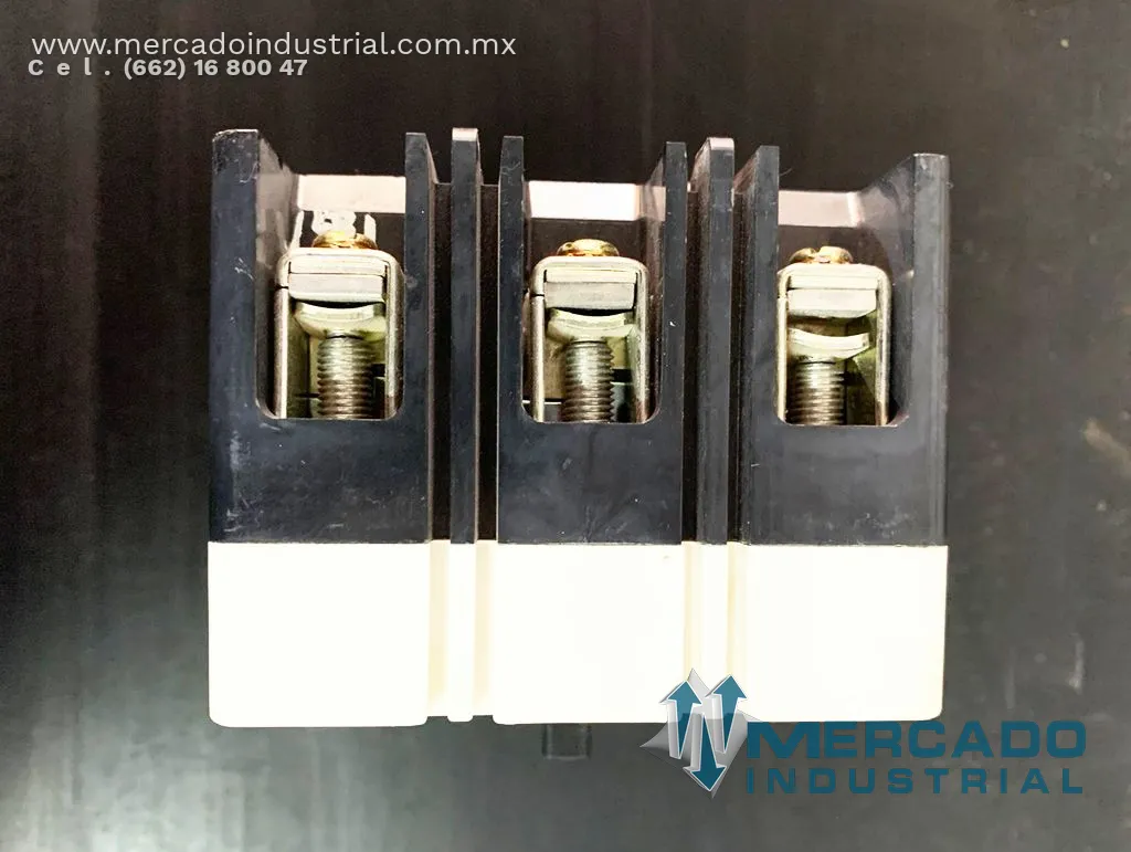 Interruptor 7 AMP 600 VAC 3 polos modelo HMCPS007C0C marca Cutler Hammer