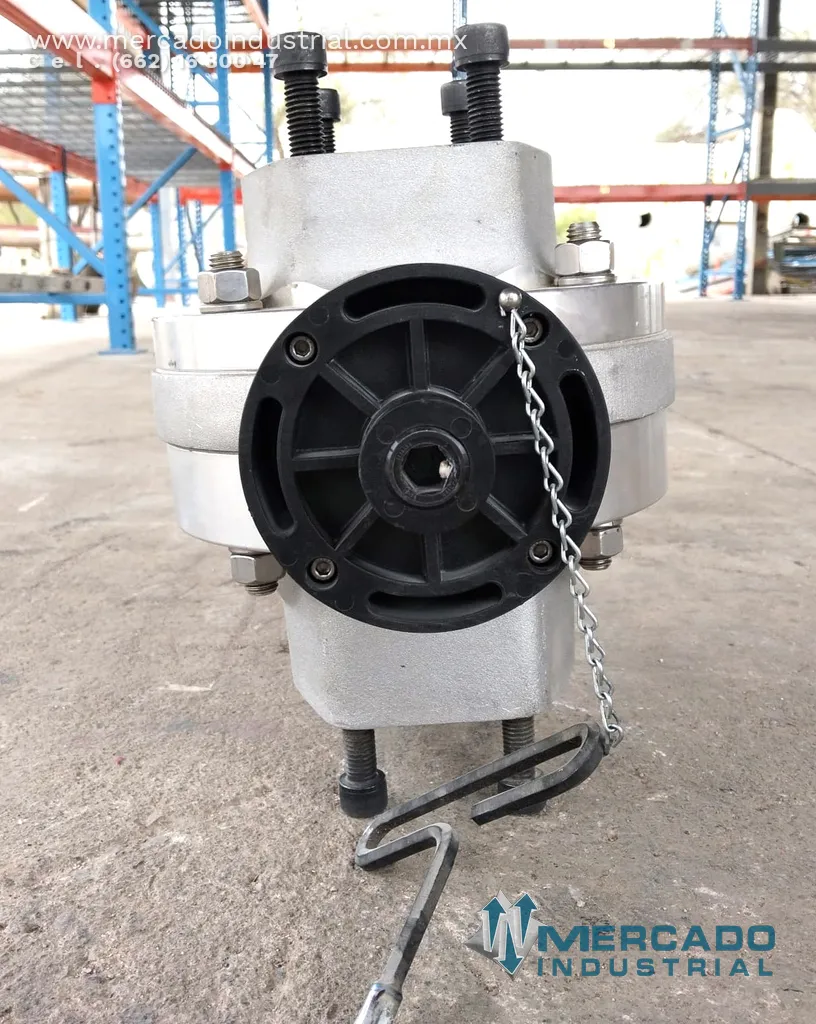 Válvula de 4" con transmisor de flujo marca UFM