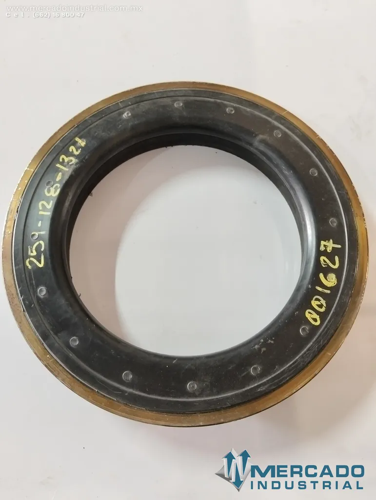 Komatsu 195-21-32421 SEAL (D375A-5)