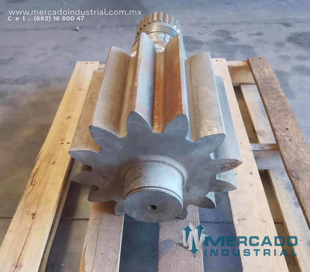 Piñón y flecha para espesadora de concentración parte 562076 marca FLSmidth