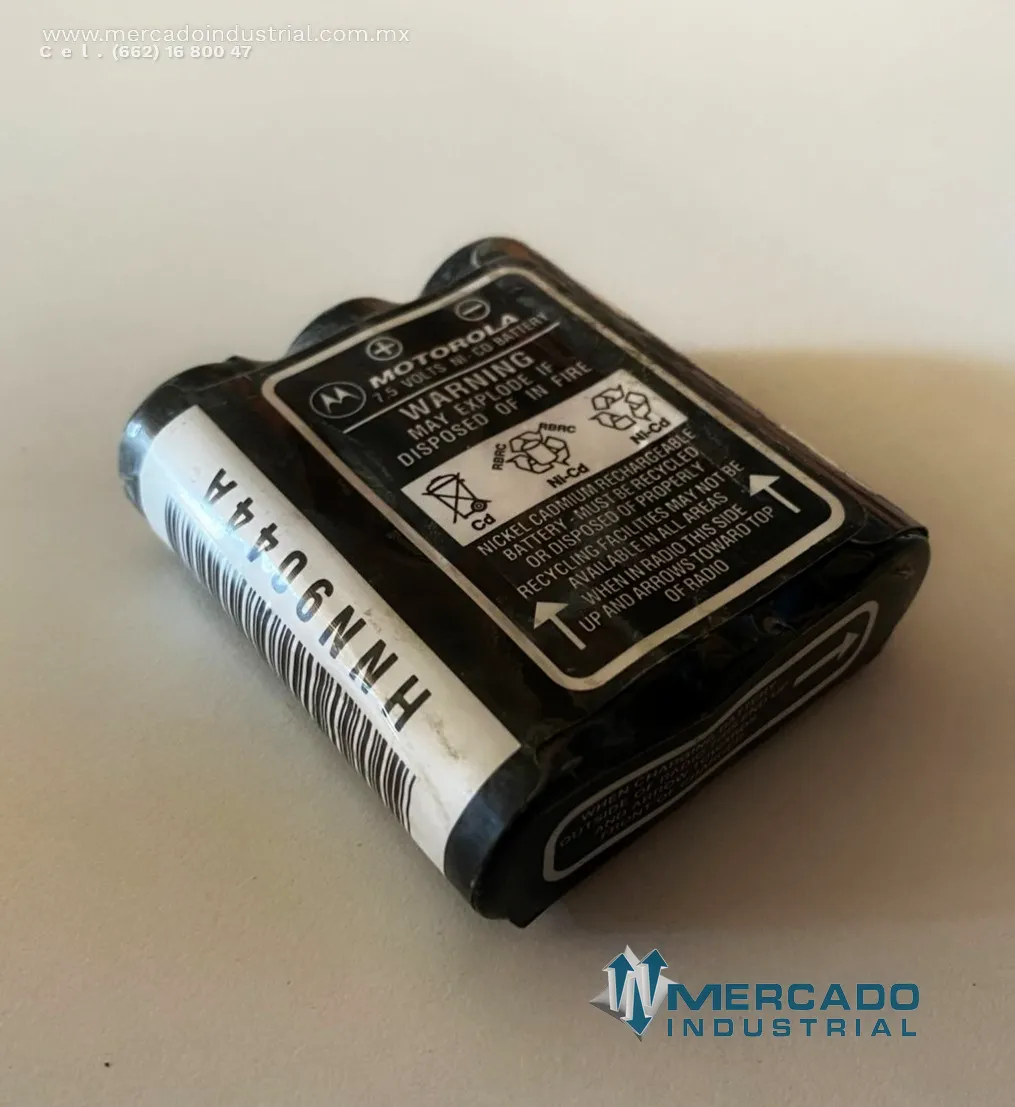 Batería recargable 7.5 V DC 500 mA parte HNN9044A marca Motorola