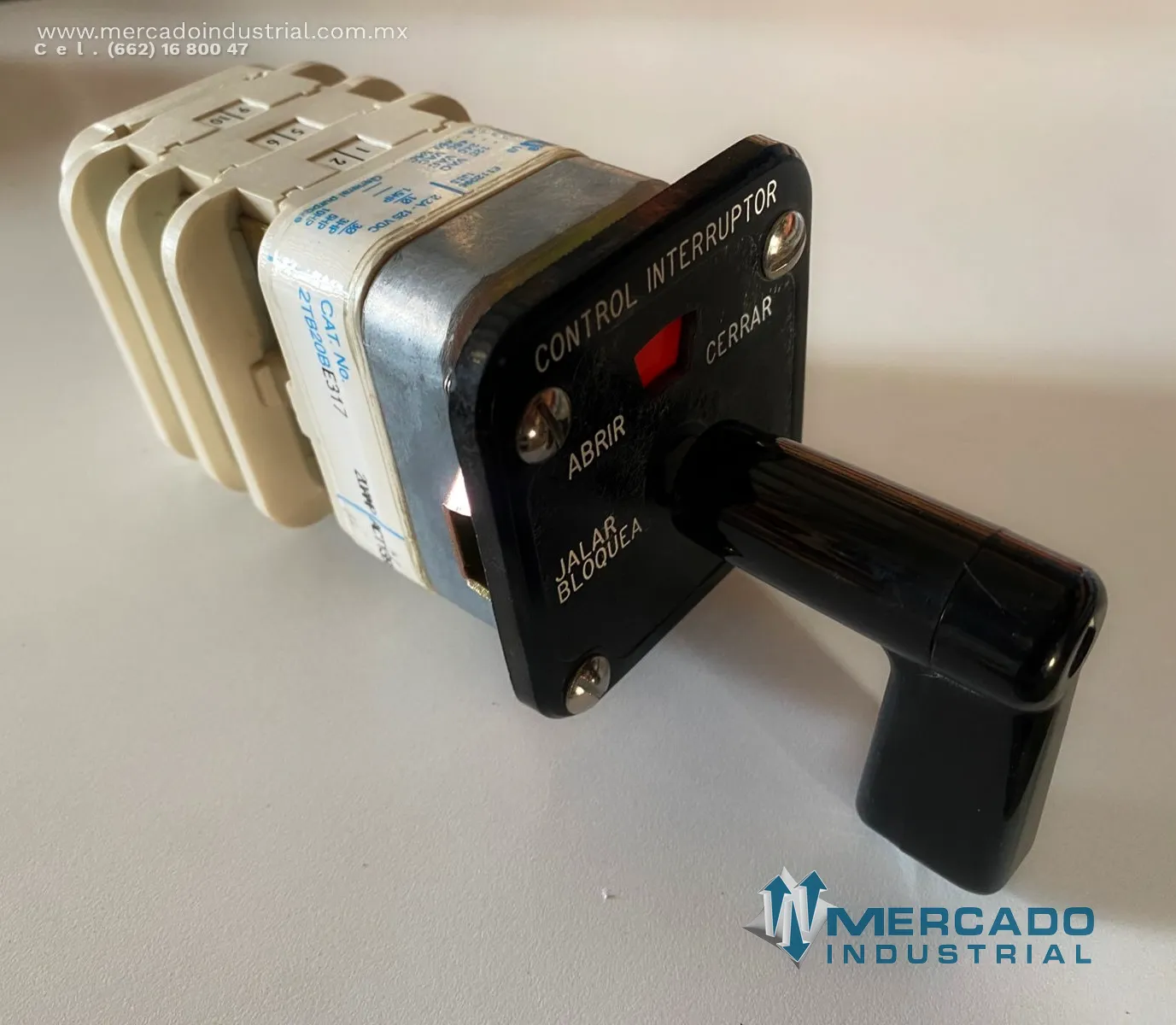 Control interruptor 20 A 480 V AC parte 2TB20BE317 marca Voltamp