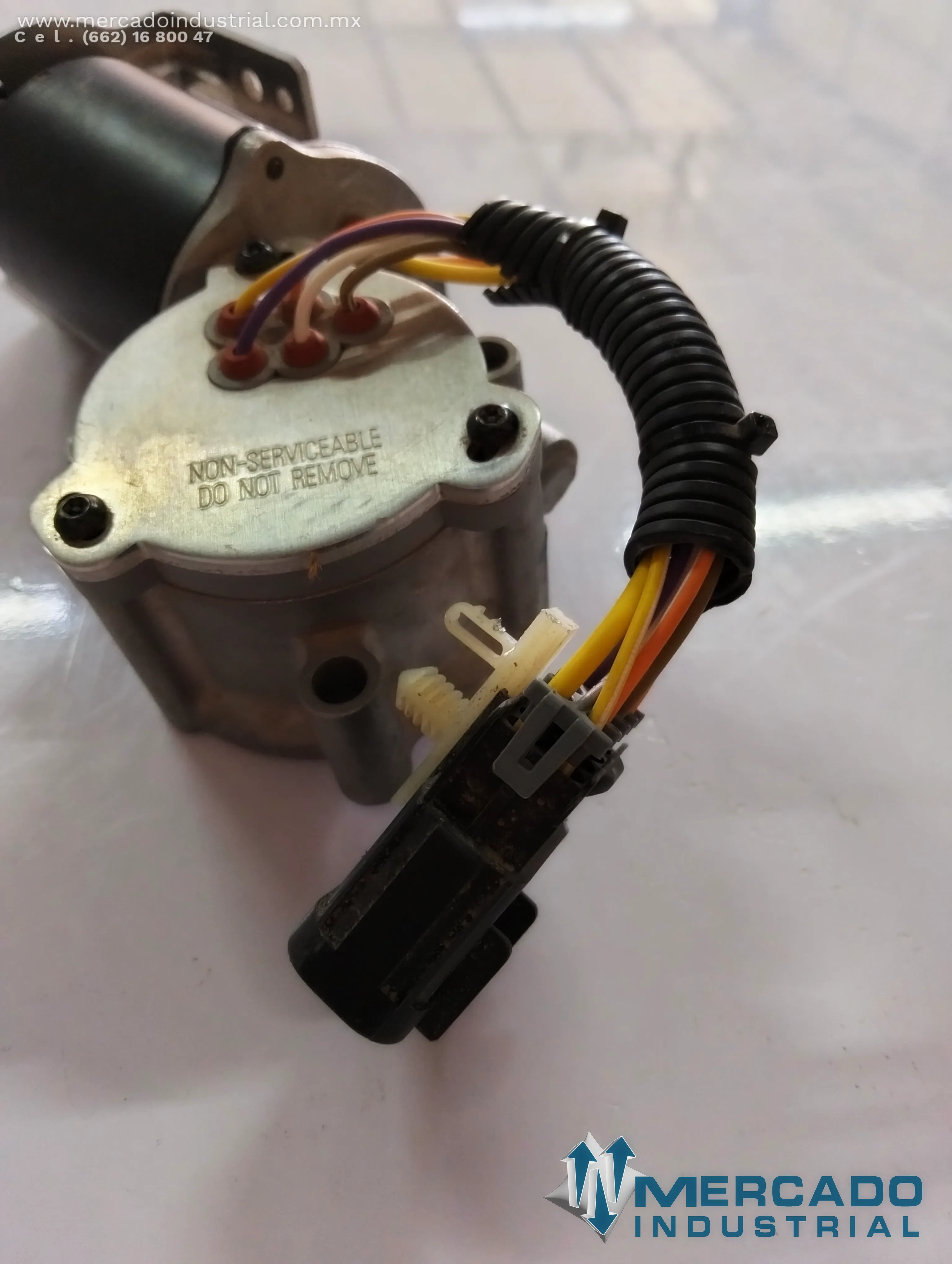 N/P:68089746AA MOTOR DE ENGRANAJE 4X4 RAM(CAMIONETAS RAM 2011)