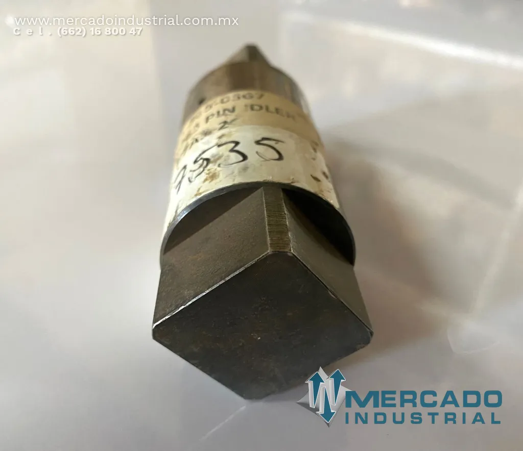 KOMATSU 51788263 PIN IDLER CM780D