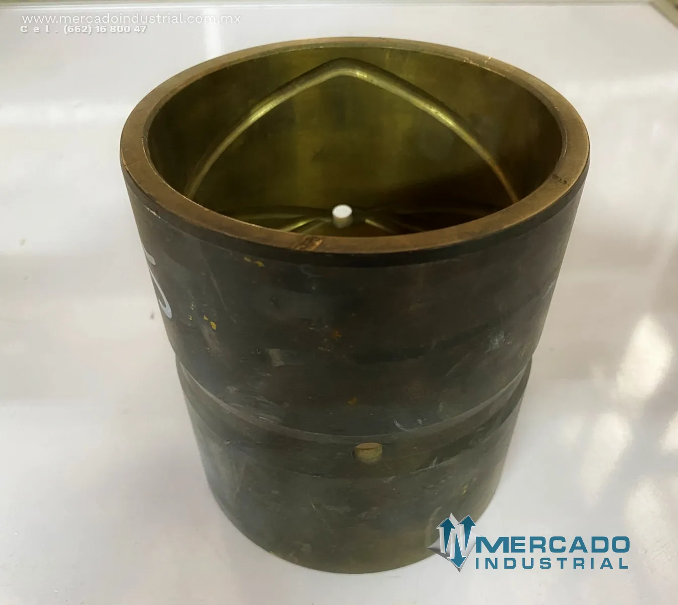 KOMATSU 207-70-61610 BUSHING (PC300)
