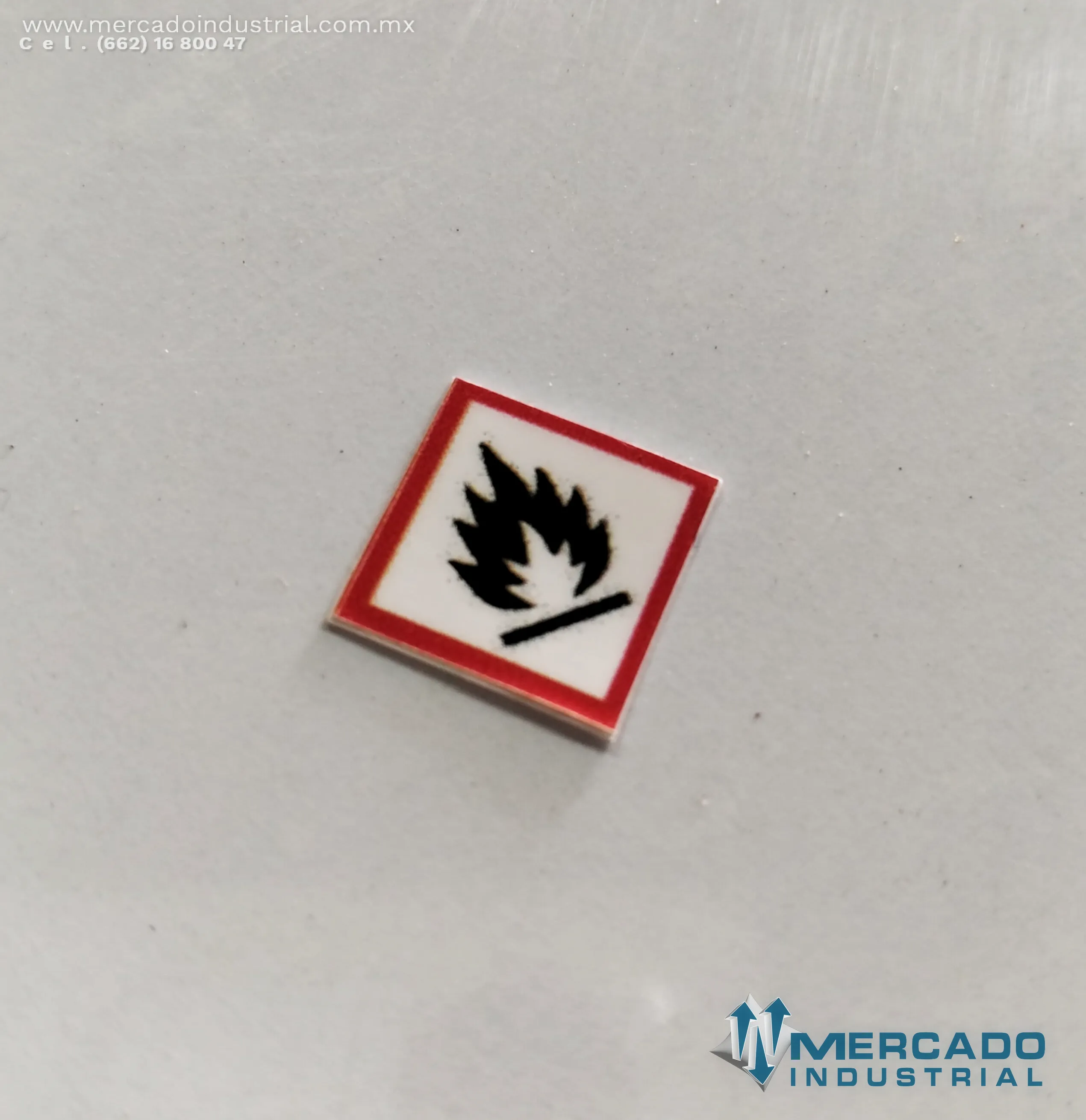 PICTOGRAMA GHS02 INFLAMABLE 1.2 CM IDENTIFICACION DE PRODUCTOS QUIMICOS POR CAMBIO DE LA NOM-018-STPS-2015