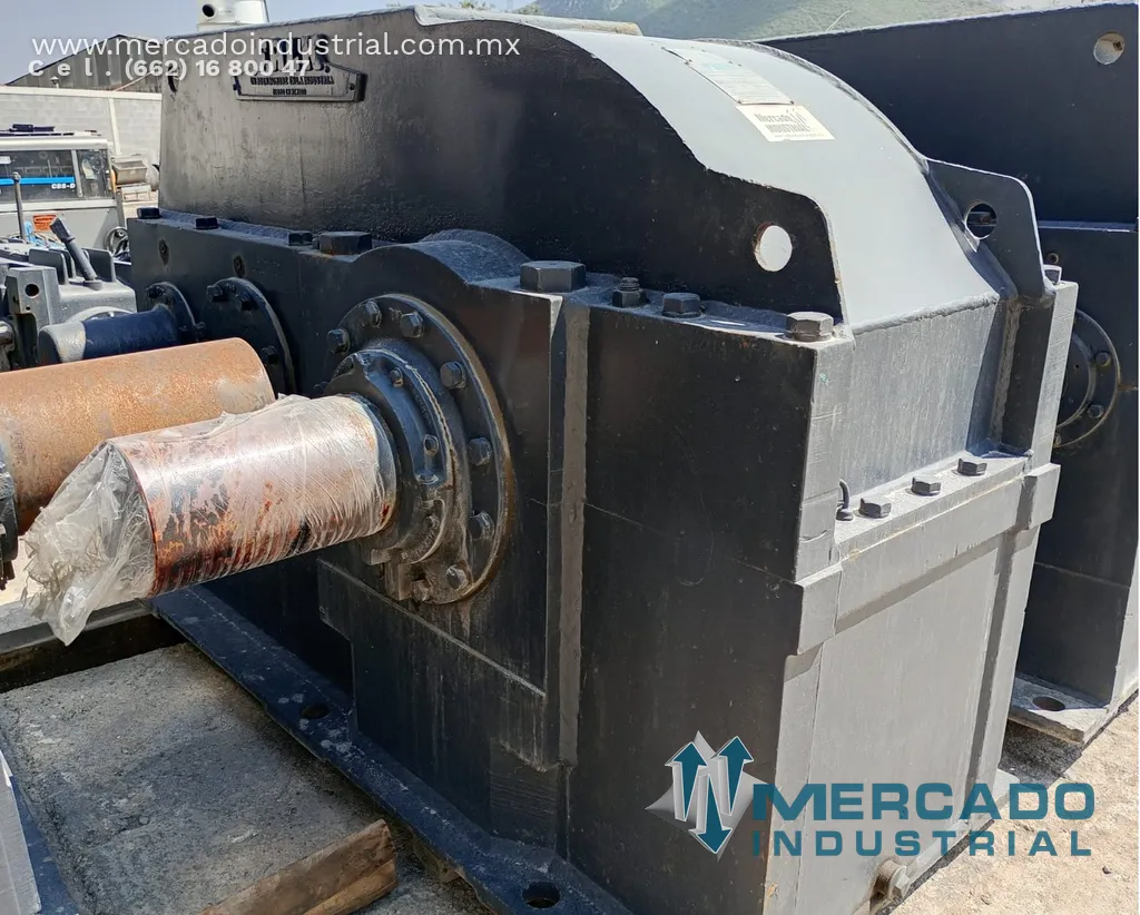 Reductor de engranes relación 25.63 modelo 2140Y2-L marca Falk
