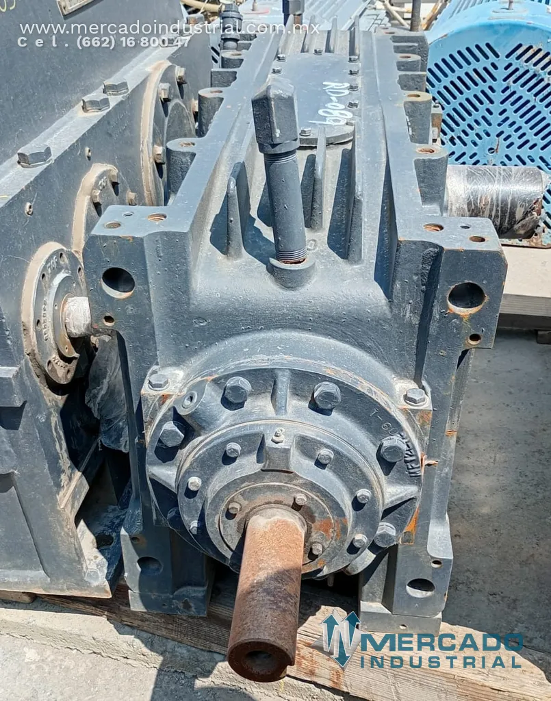 Transmisión de engranajes cerrado 300 HP ratio 14.090 modelo M145VRC3A marca FALK