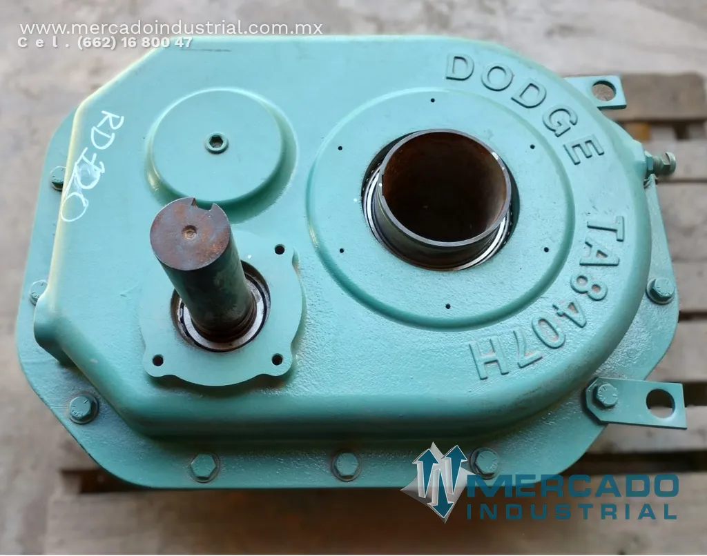 Reductor flecha hueca tamaño 8 relación 40:1 modelo TA8407H marca DODGE