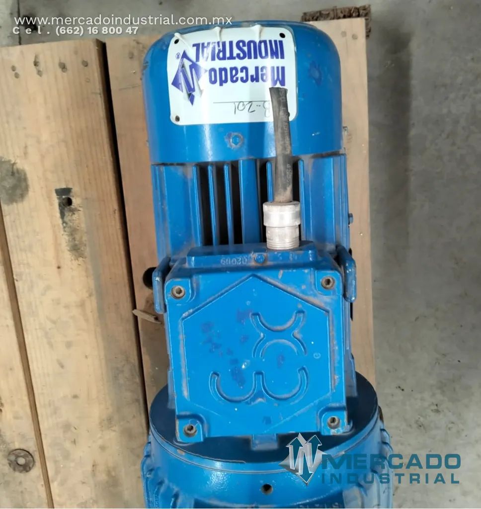 Bomba de cavidad progresiva de 2 1/2" X 2 1/2" con motor 3 HP marca NOVA ROTORS