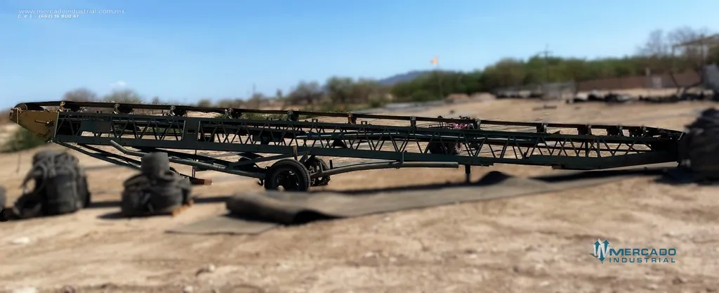 Banda transportadora móvil con chapulín de 24" x 20 m de largo marca Kolman