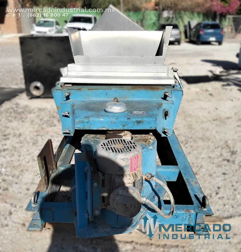 Criba de movimiento giratorio 2 1/16 x 7 ft de 4 camas modelo 3403A marca Rotex Screeners