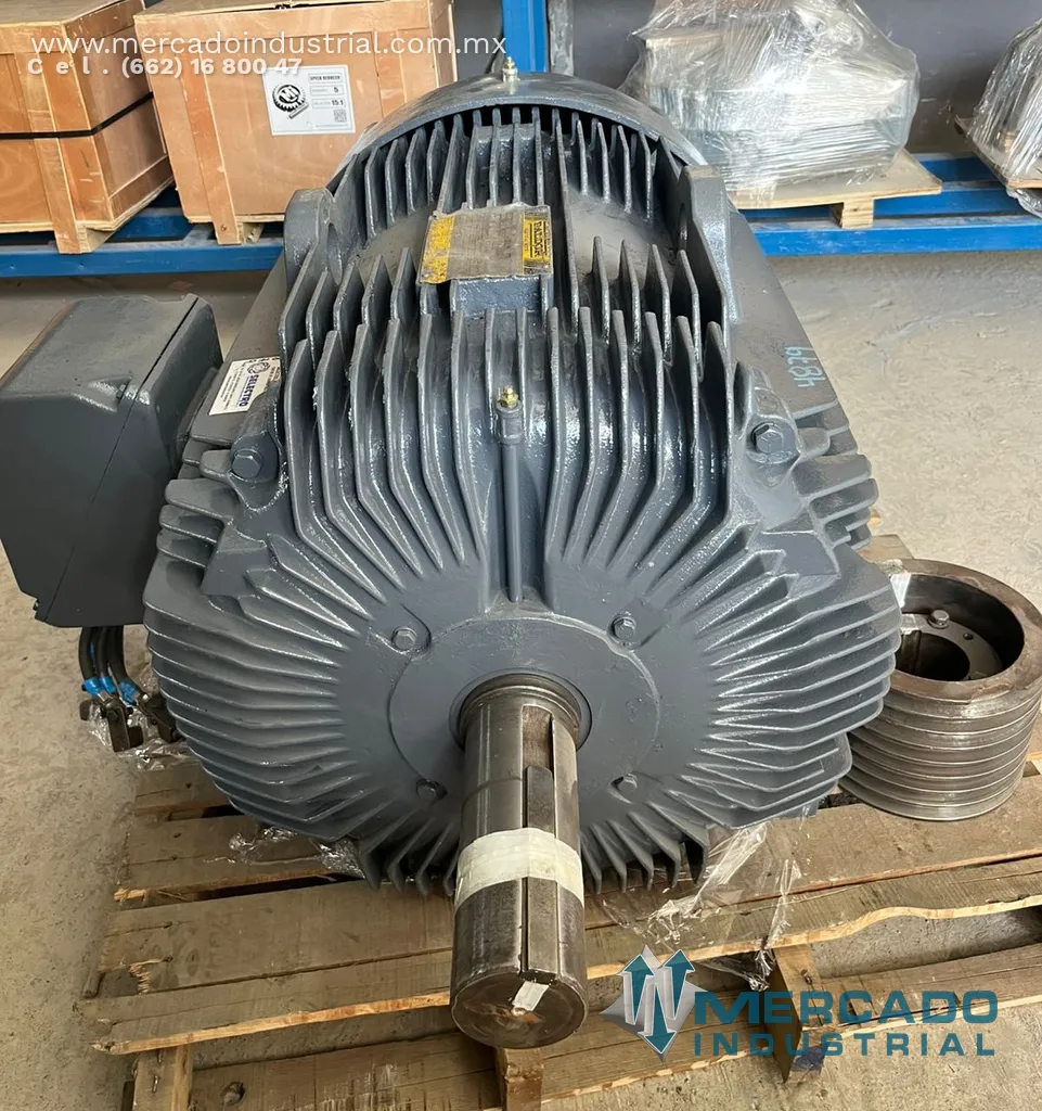 Motor eléctrico 150 HP 4 polos 1780 RPM marca Baldor