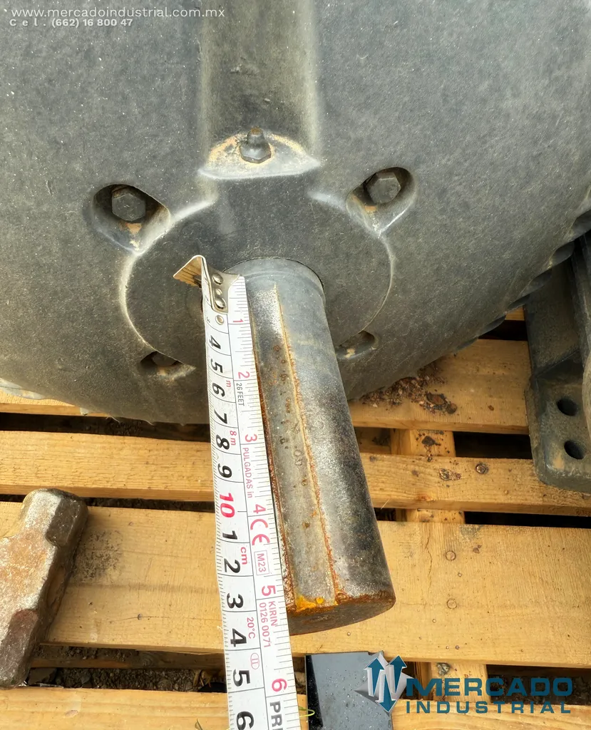 Motor eléctrico trifásico 50 HP 4 polos 1775 RPM marca Baldor