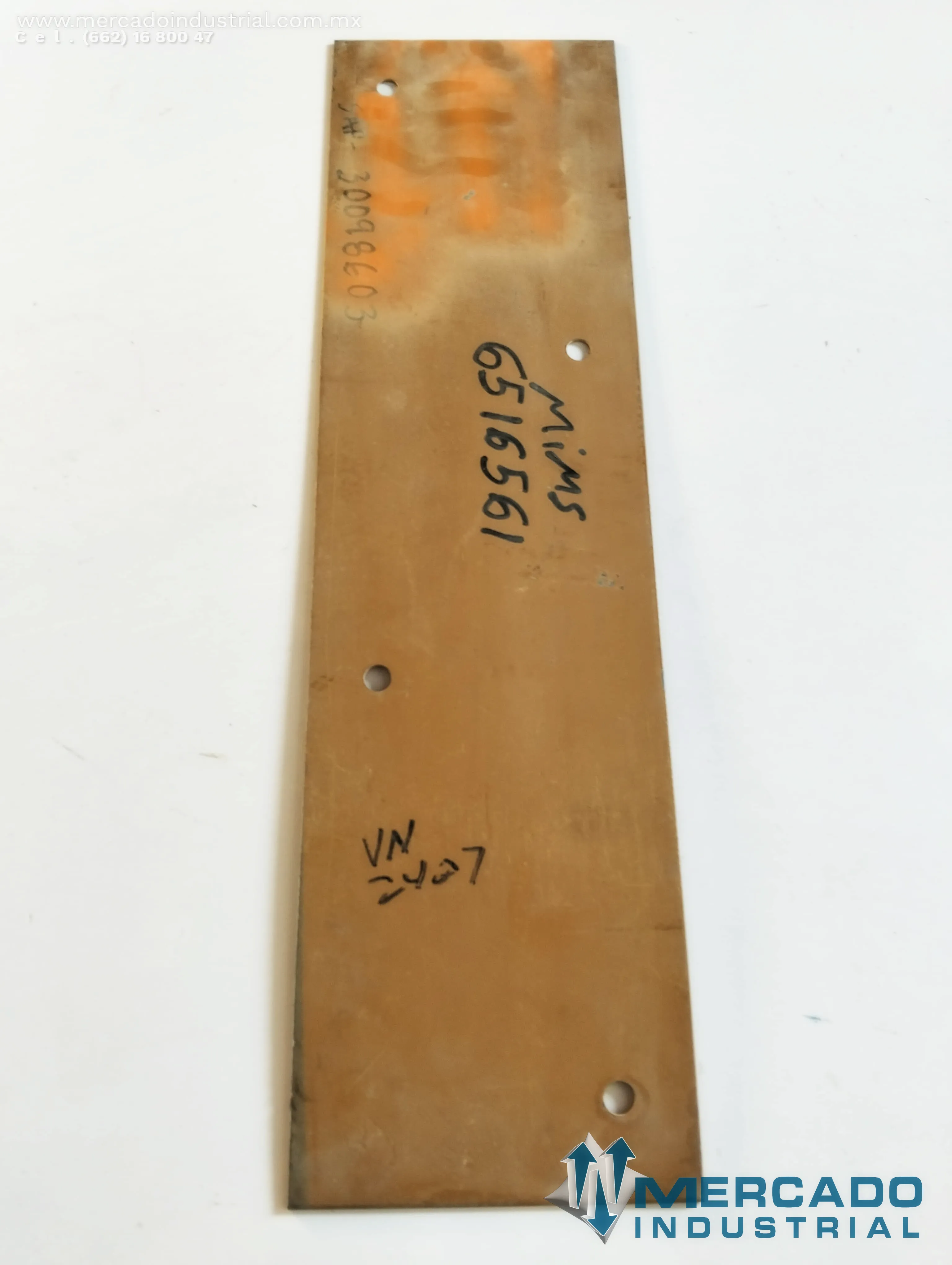 Laina 24" X 5 1/2"