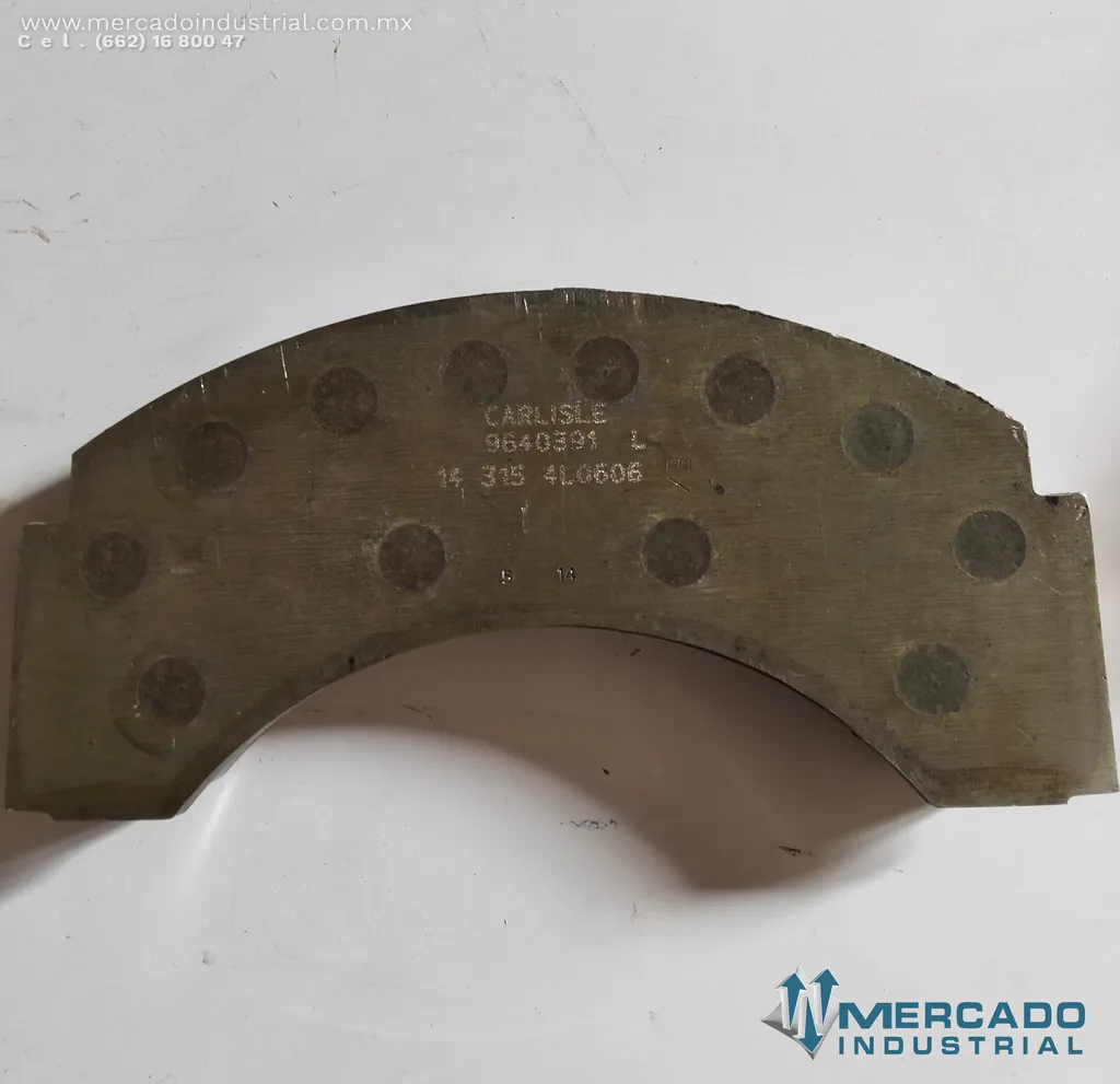 Forro de freno parte 9640391 marca Carlisle