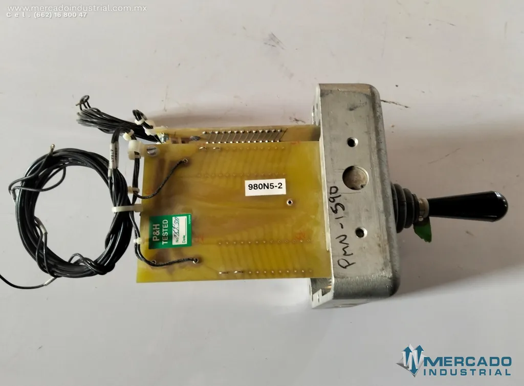 Joystick controlador izquierdo parte 980J14F6 marca P&H