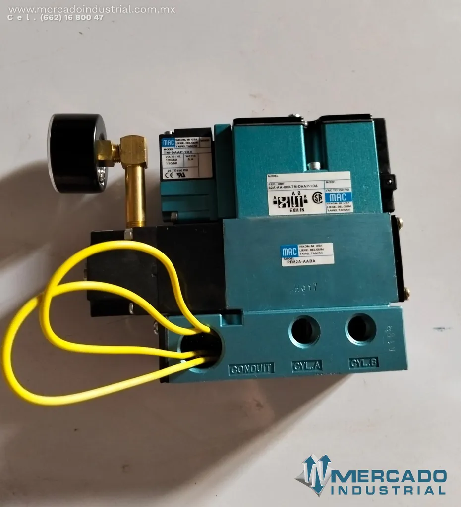 Válvula solenoide de aire comprimido de 4 vías 120V 150 psi modelo PR82A-AABA marca MAC