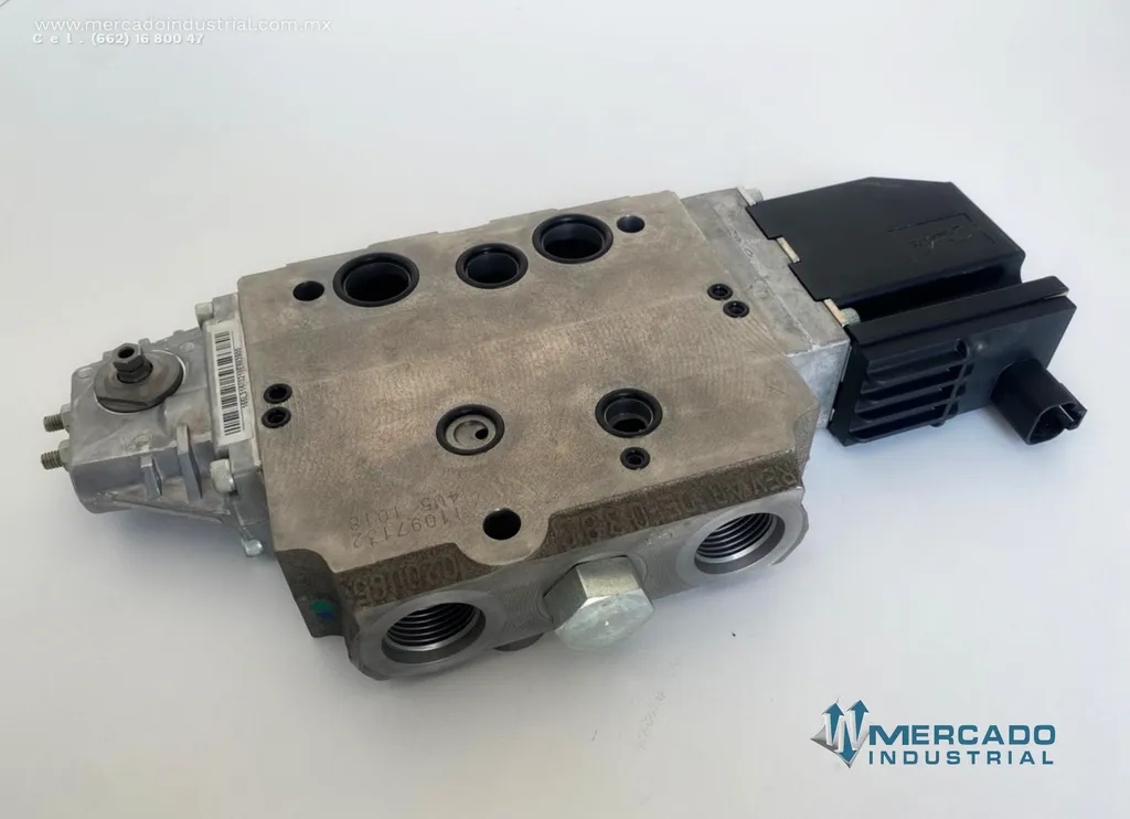 Válvula parte 11036954 marca Danfoss