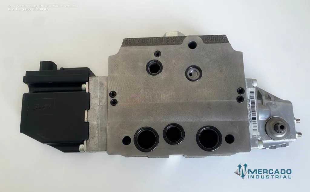 Válvula parte 11036954 marca Danfoss