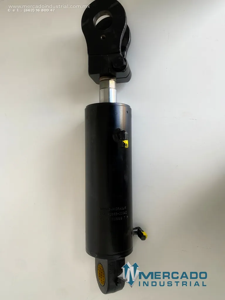 Cilindro de inclinación derecho 25" x 4 1/2" parte 90583-00040 marca Weber