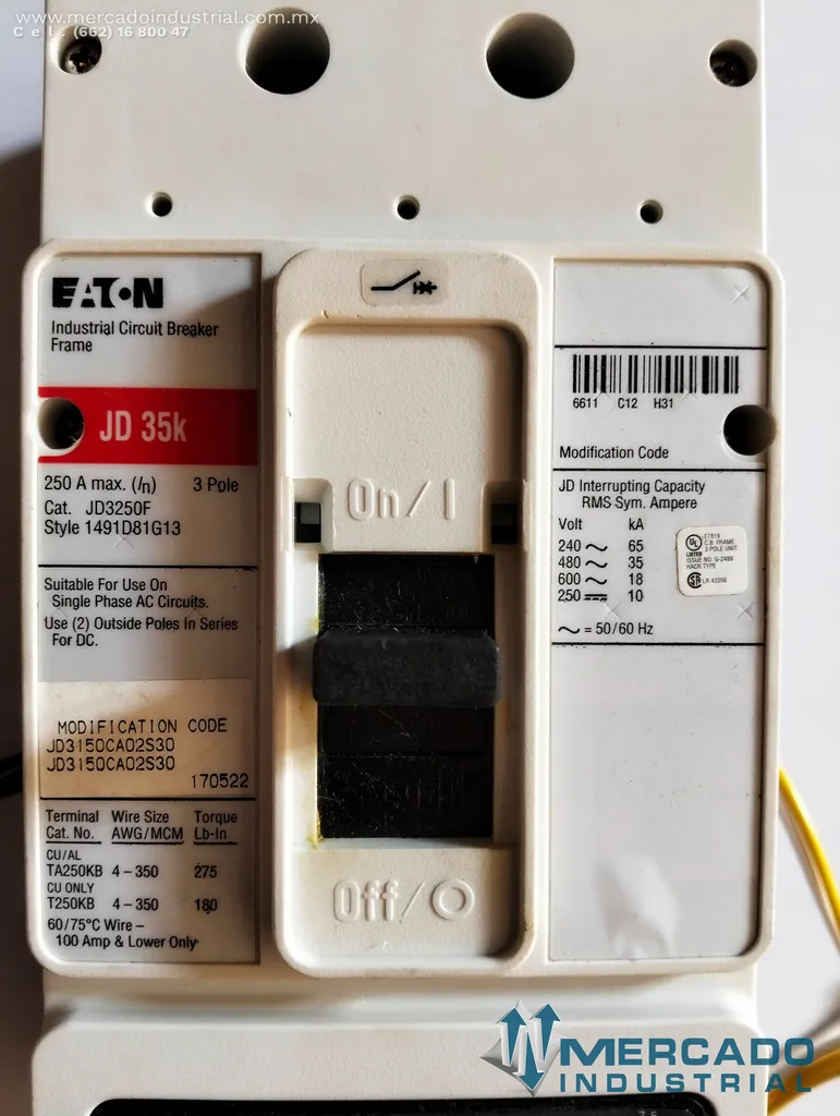 Interruptor termomagnético 250 AMP 600V 3 polos modelo JD3250F marca Eaton
