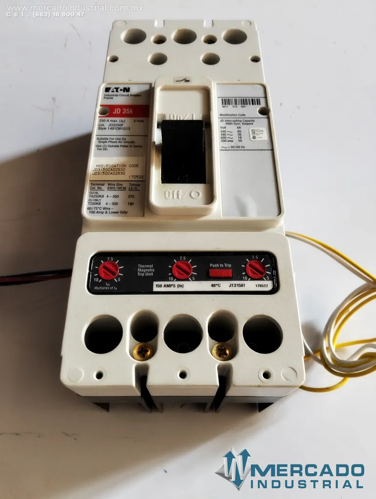 Interruptor termomagnético 250 AMP 600V 3 polos modelo JD3250F marca Eaton