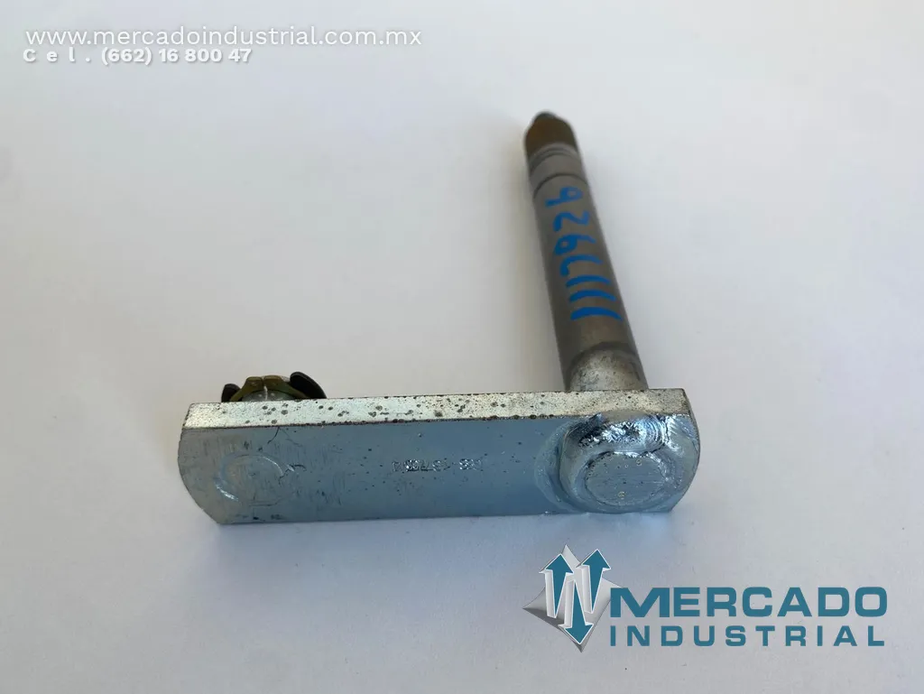 Eje conducido parte 529N02 marca Caterpillar