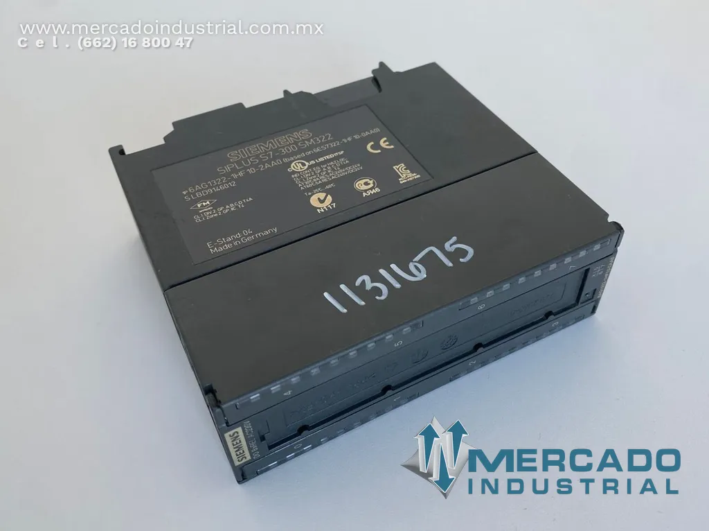 Módulo central PLC 24 V modelo SI PLUS S7-300 SM322 marca Siemens