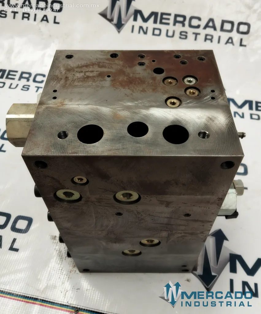 Manifold hidráulico 3300 PSI parte 4001123 marca Hyster
