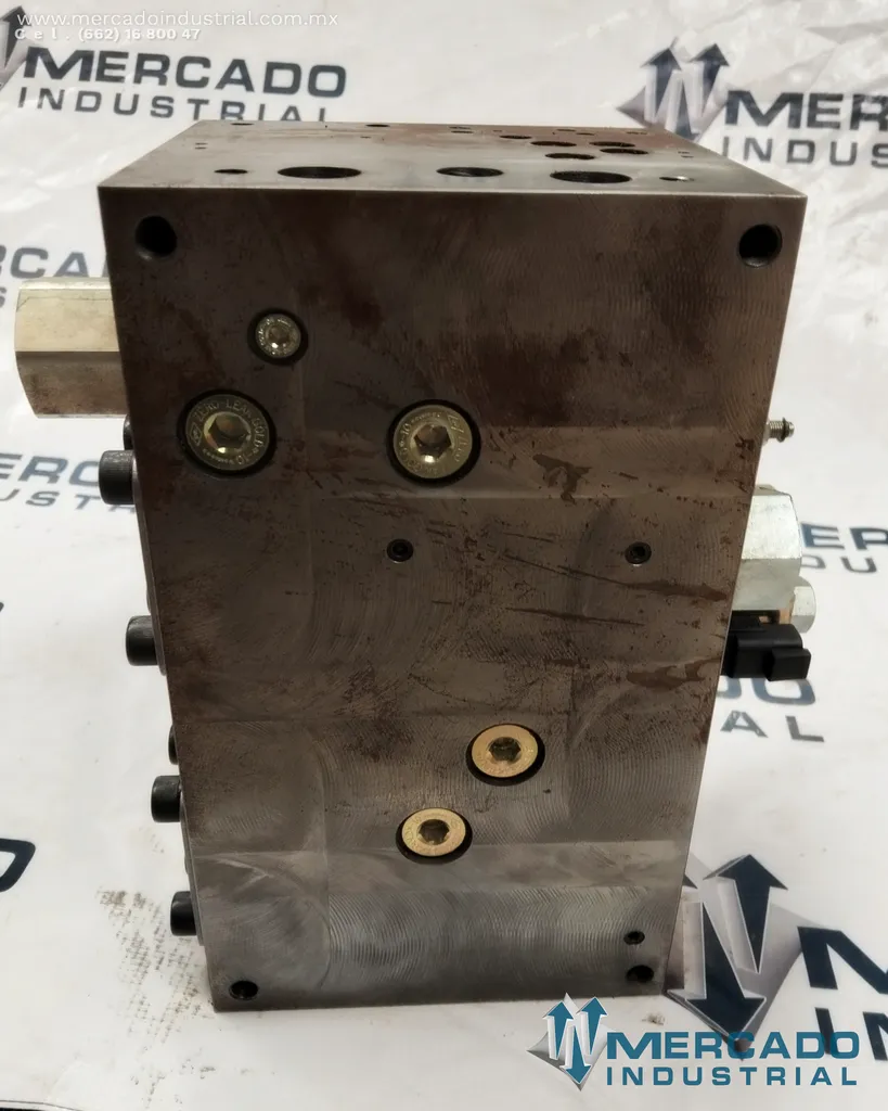 Manifold hidráulico 3300 PSI parte 4001123 marca Hyster