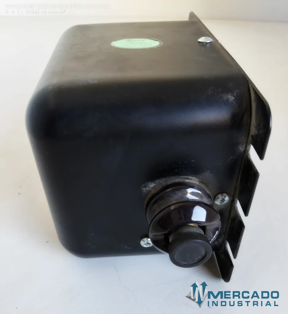 Transformador de ignición 120VAC/6000V parte 1092-F marca Allanson