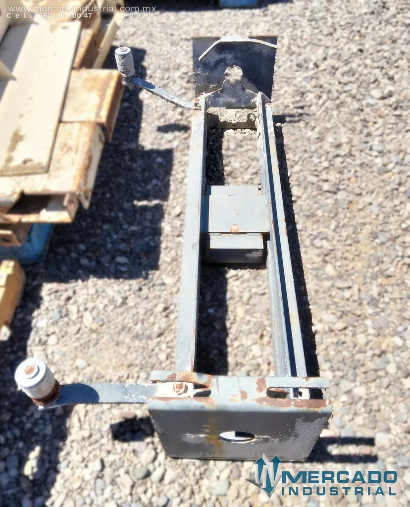 Base giratoria para mancuerna de banda 36"
