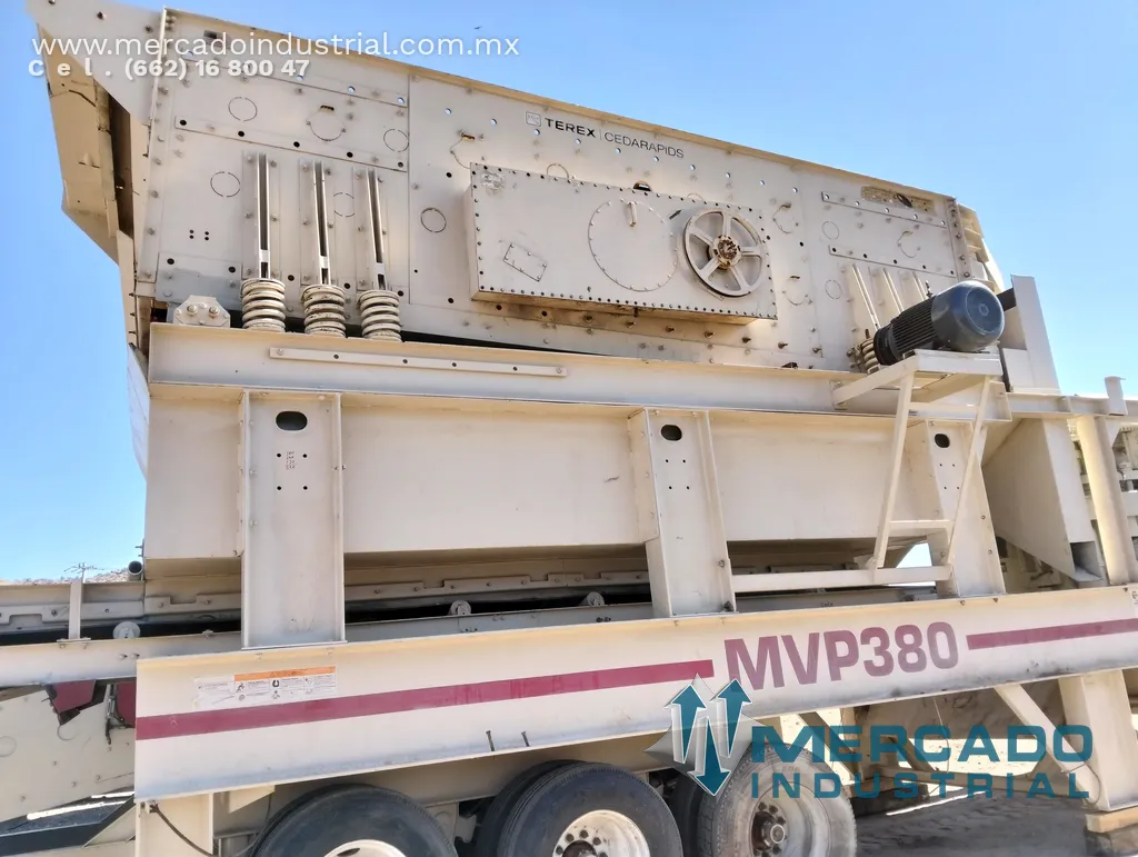 Sistema de trituración modelo MVP380 marca Terex Cedarapids con criba 7 x 20 (b)