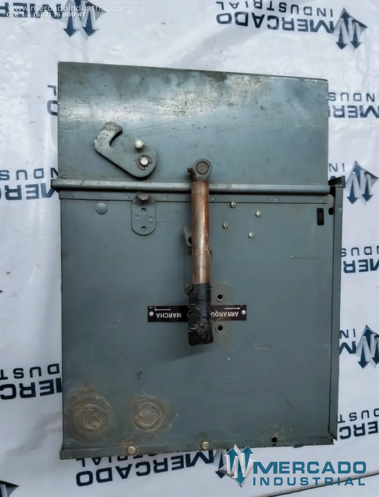ATR manual 40 HP 440V modelo 9141H2076 marca Cutler Hammer