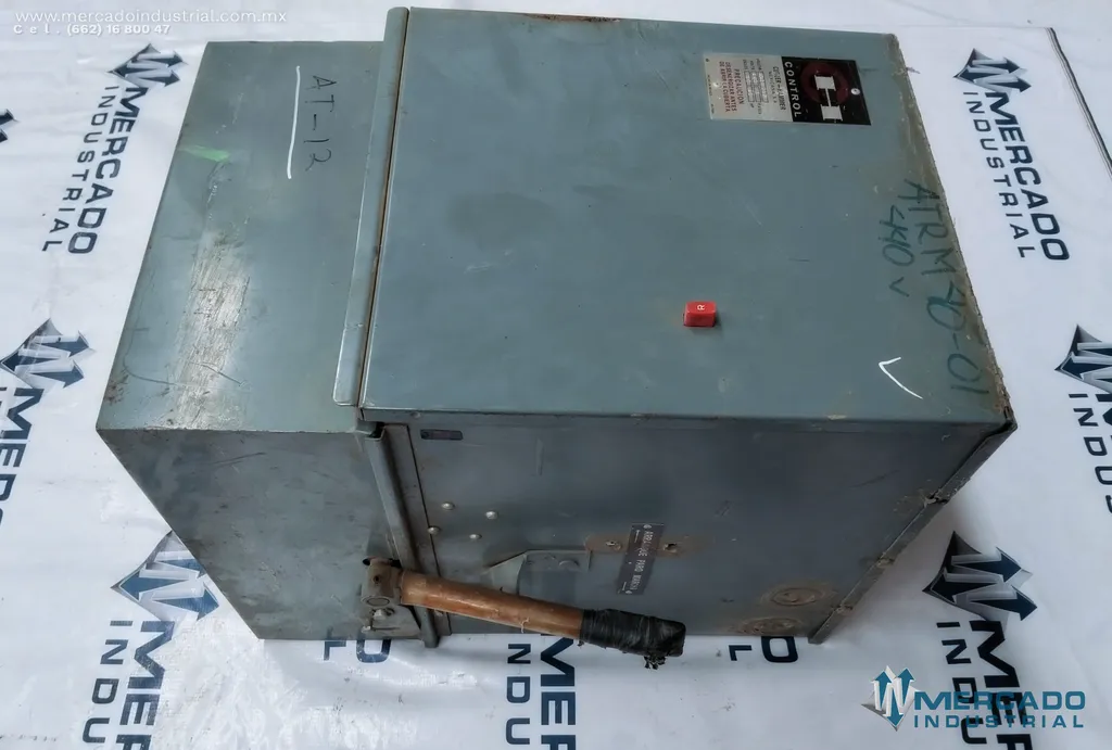 ATR manual 40 HP 440V modelo 9141H2076 marca Cutler Hammer