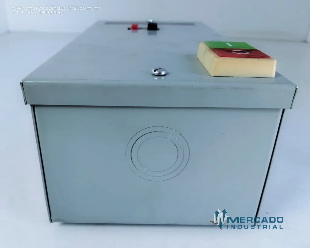 Arrancador manual 16.0-25.0 AMP 600 V modelo A302 marca CUTLER HAMMER