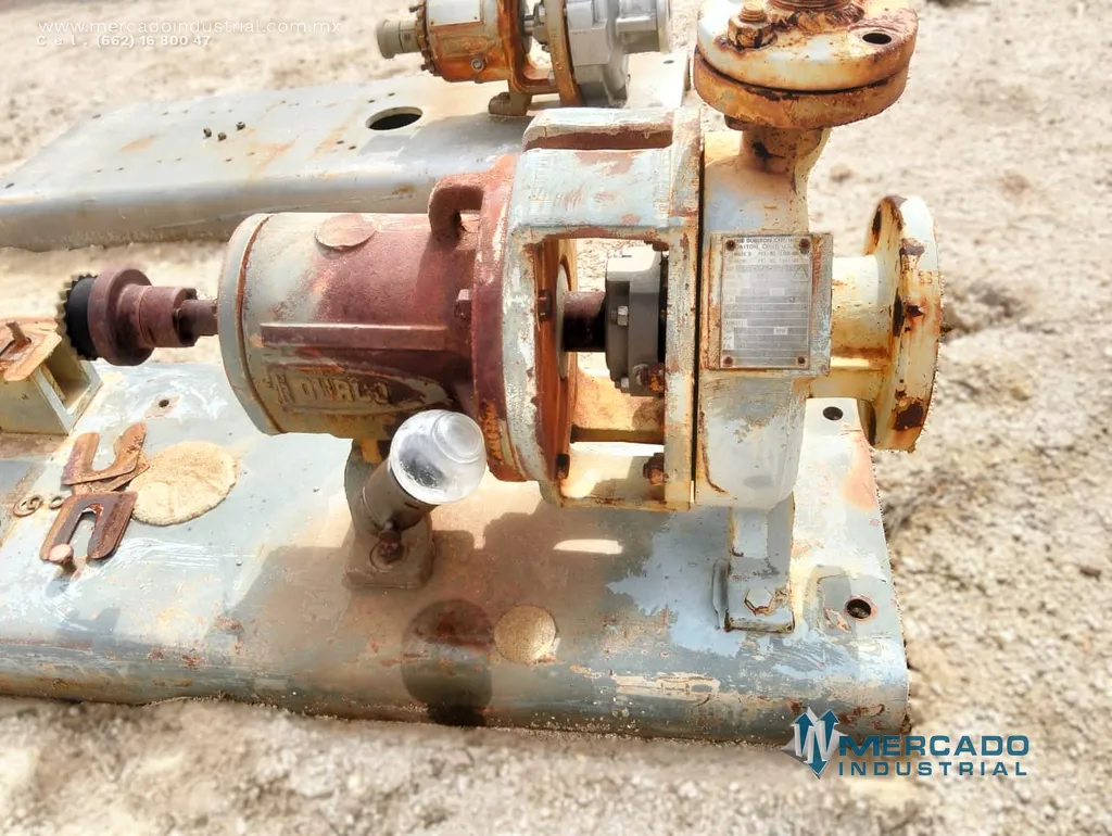 Bomba centrífuga 3x1 1/2" 100 GPM de acero inoxidable tipo 3x1-1/2-82/74 marca DURCO