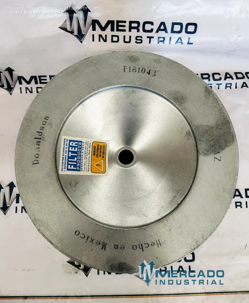 Filtro de aire modelo P181043 marca DONALDSON