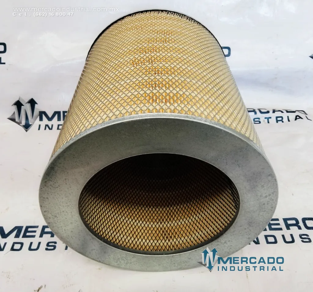 Filtro de aire modelo P181036 marca DONALDSON