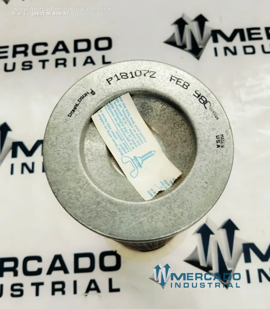 Filtro de aire modelo P181072 marca DONALDSON