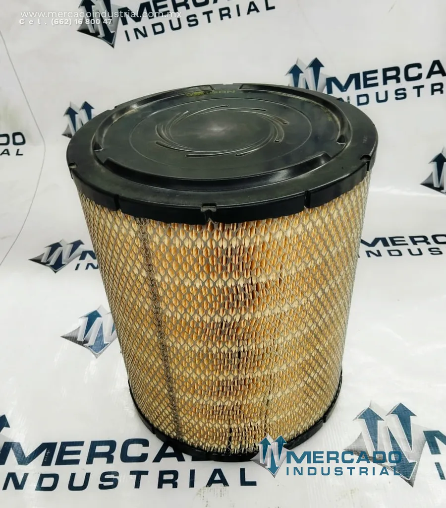 Filtro de aire modelo P532501 marca DONALDSON