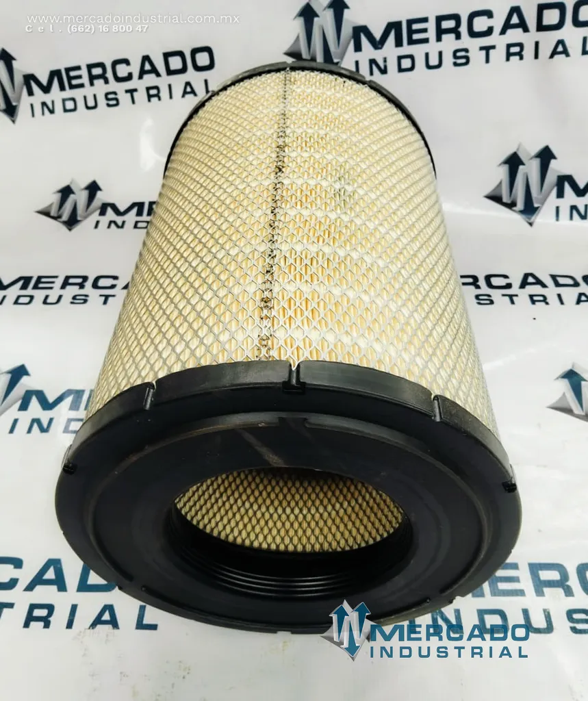Filtro de aire modelo P532503 marca DONALDSON