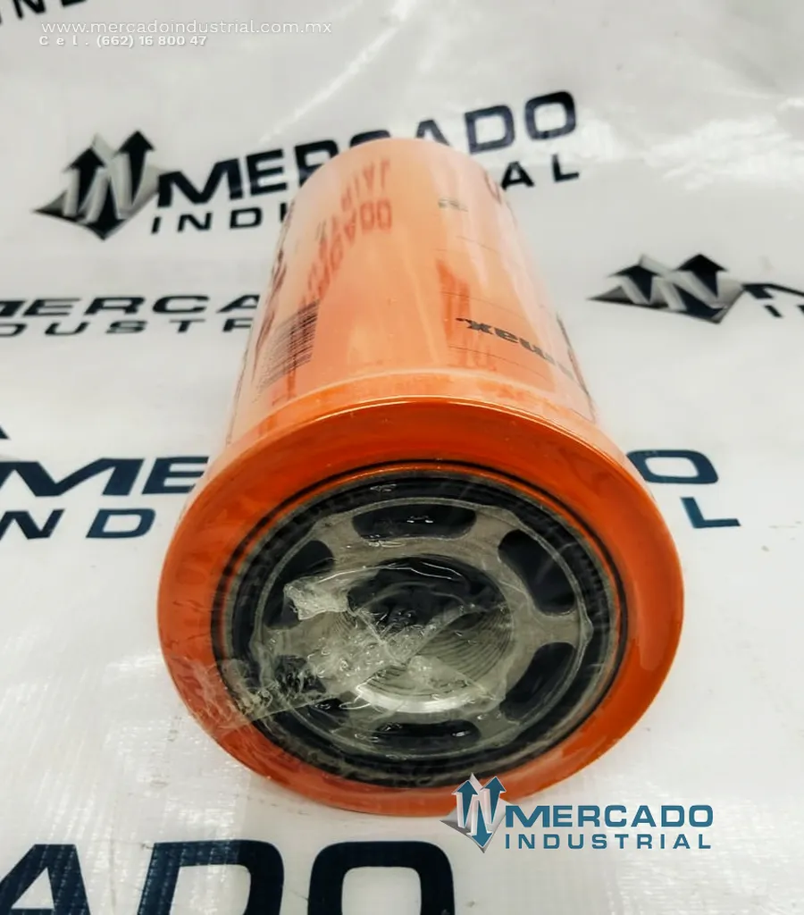 Filtro hidráulico modelo P165672 marca DONALDSON