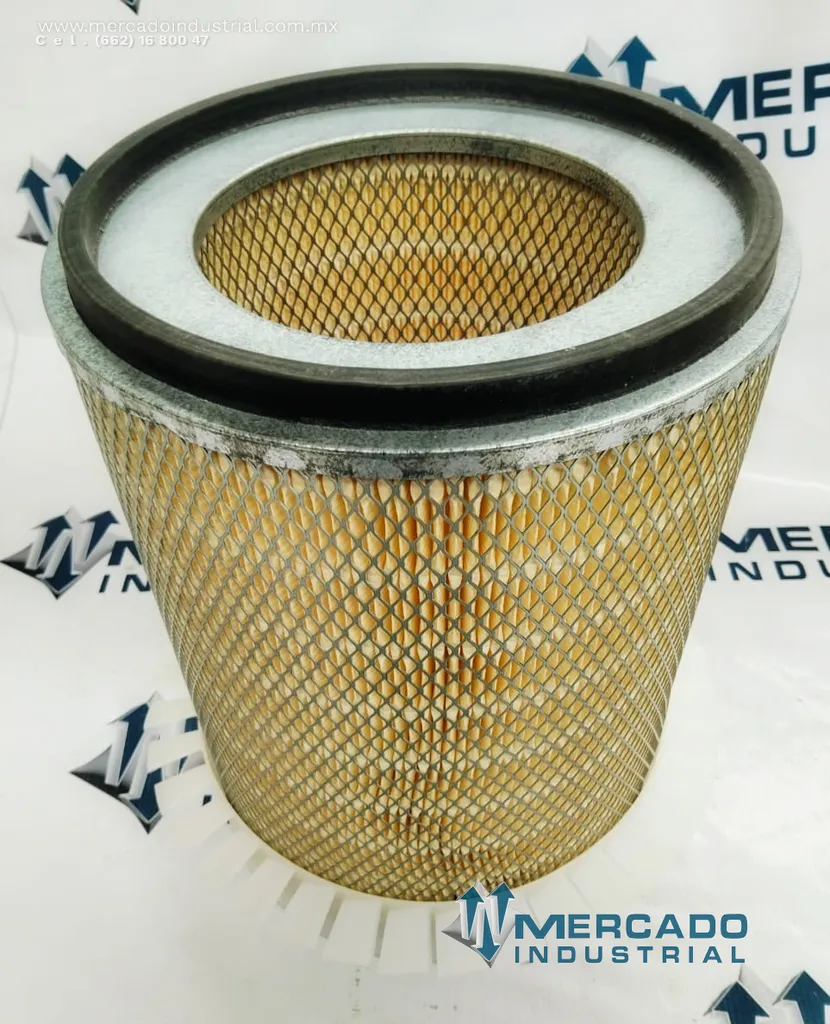 Filtro de aire modelo P181077 marca DONALDSON